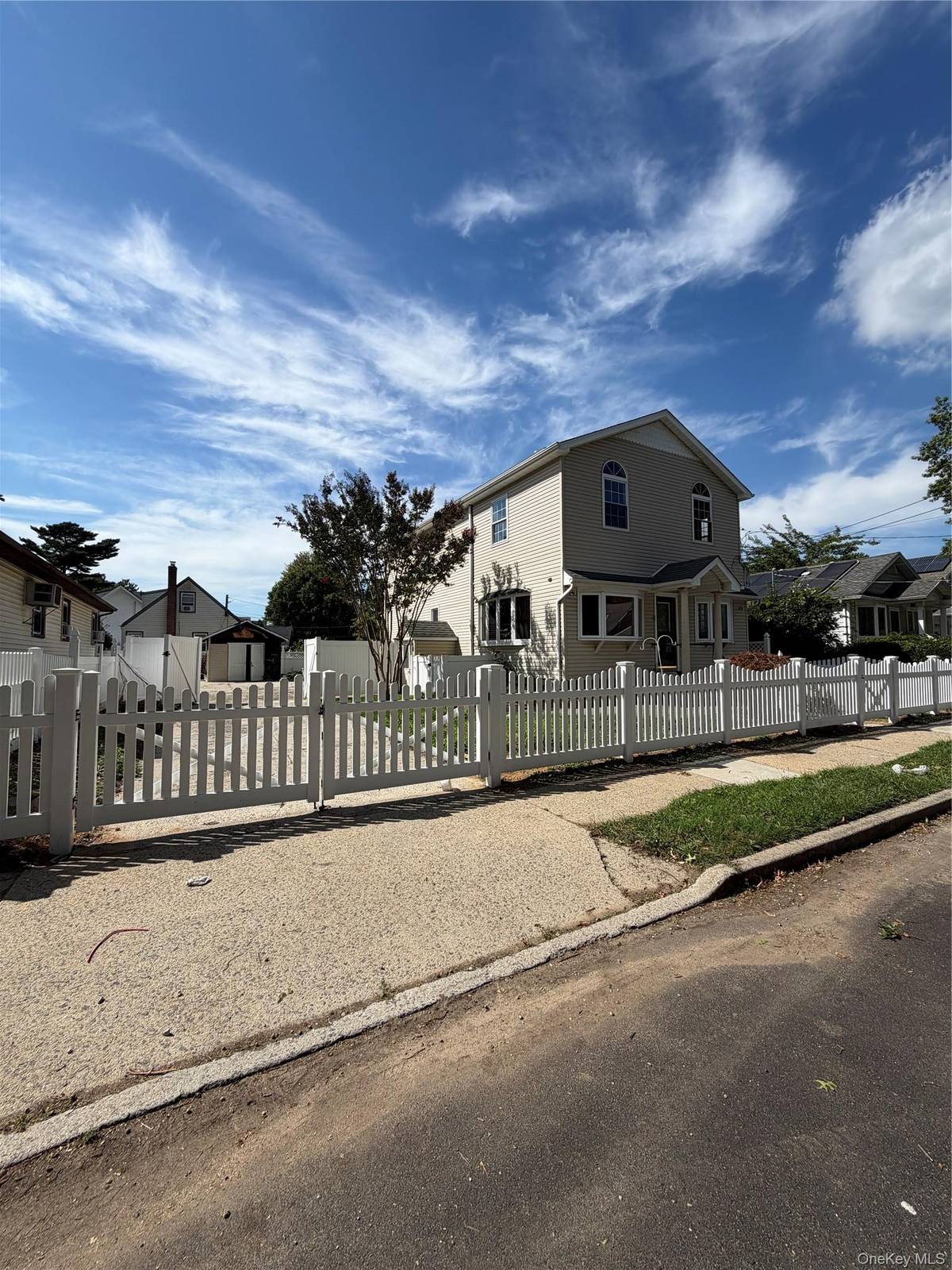568 Park AVE, West Hempstead, NY 11552