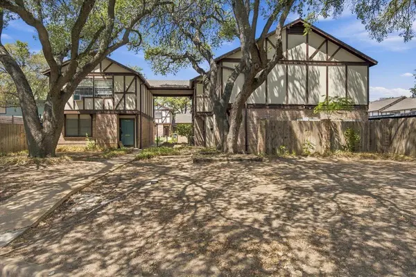 7406 Shadow Hill DR #104, Austin, TX 78731