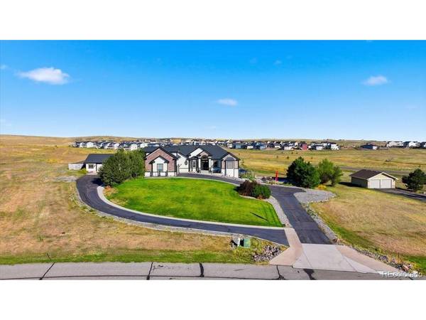 715 Coyote, Elizabeth, CO 80107