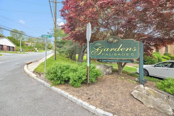 16 Charles LN #2A, Pomona, NY 10970