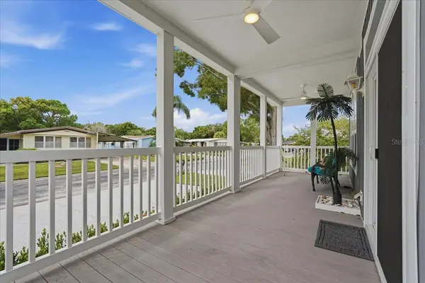 8903 SHELDON WEST DR, Tampa, FL 33626
