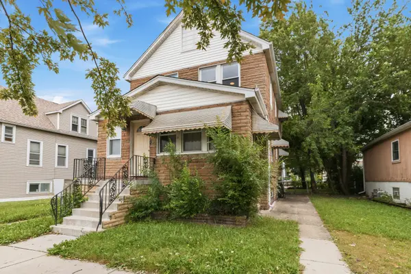 1226 Circle AVE, Forest Park, IL 60130