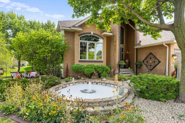 17269 80th PL N, Maple Grove, MN 55311