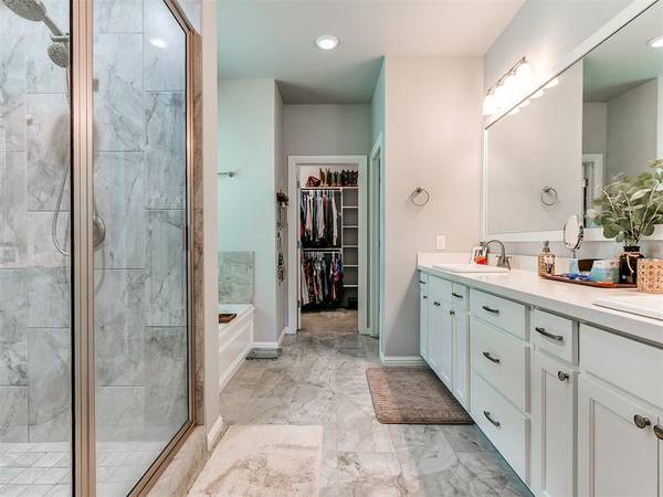 17400 Winchester LN, Newalla, OK 74857