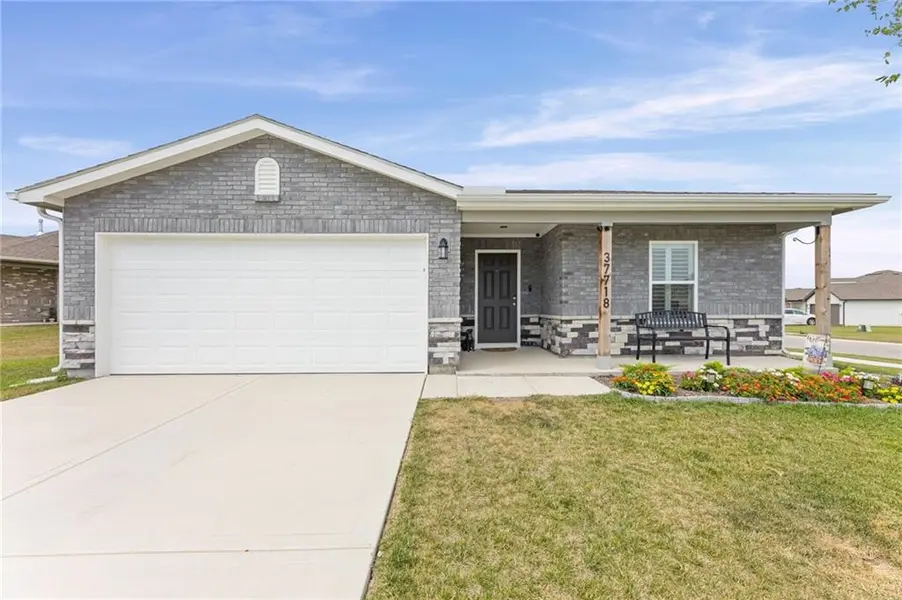 37718 W 208th TER, Edgerton, KS 66021
