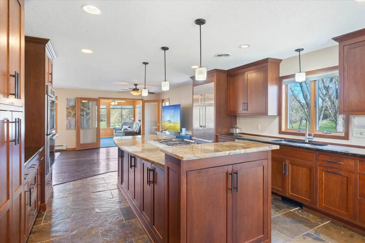 30800 Belair DR, Lindstrom, MN 55045