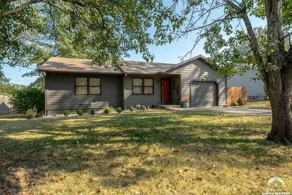 218 King ST, Baldwin City, KS 66006