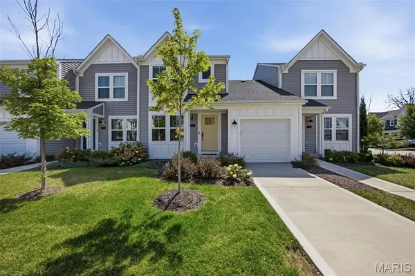 318 Newbridge WAY, St Charles, MO 63368