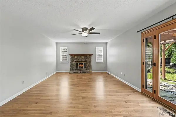 16263 Fullerton Meadows DR, Wildwood, MO 63011