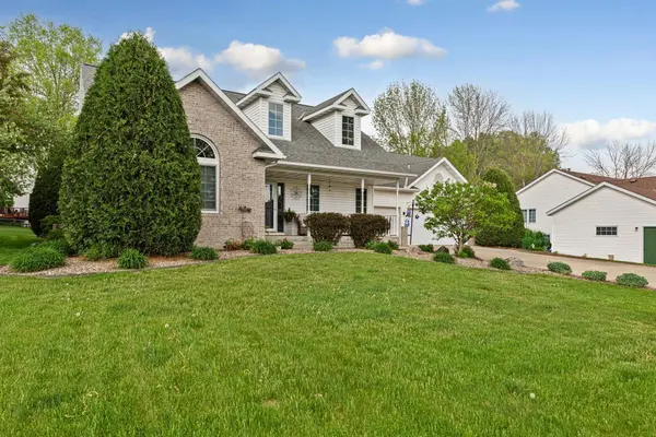 1130 Jerake PL, Owatonna, MN 55060