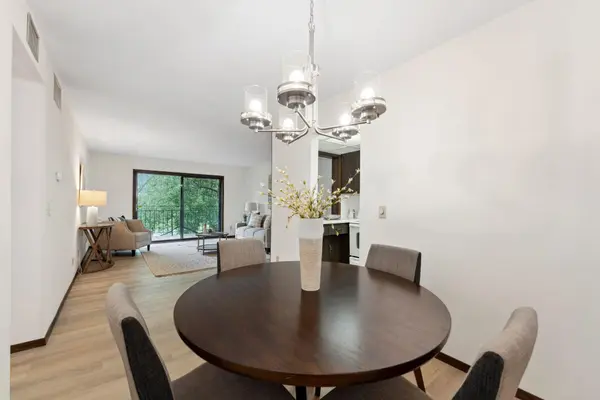 4120 Parklawn AVE #219, Edina, MN 55435