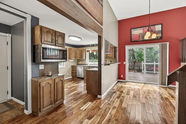 9296 Hamlet AVE S, Cottage Grove, MN 55016