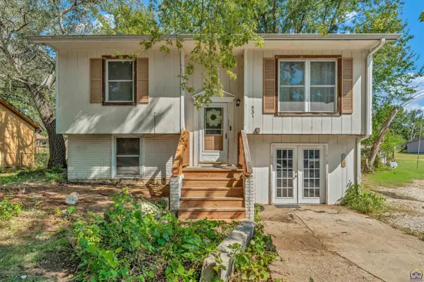 531 N Milton ST, Auburn, KS 66402