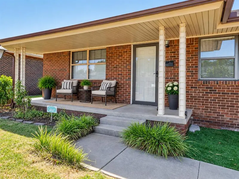 132 E Jarman DR, Oklahoma City, OK 73110