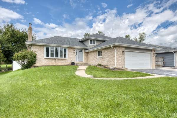 17008 Forest AVE, Oak Forest, IL 60452