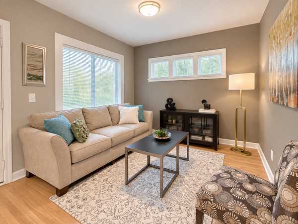 1699 Eustis ST, Saint Paul, MN 55113