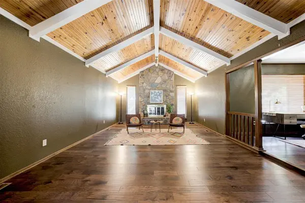 2104 Bent Twig CIR, Edmond, OK 73013