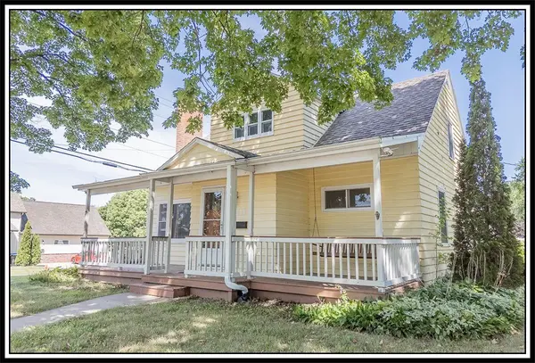 615 BUCK ST, New London, WI 54961-1632