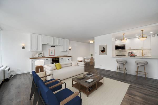 1400 N State Pkwy #10D, Chicago, IL 60610