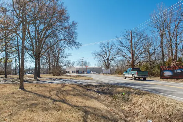 15115 Us-160, Forsyth, MO 65653