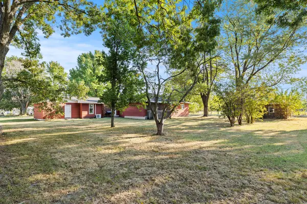 511 E 14th ST, Lockwood, MO 65682