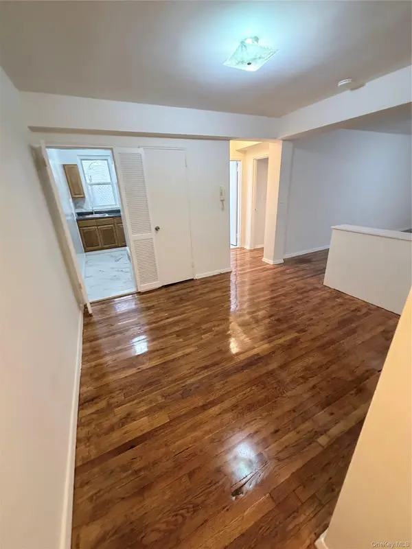 40-15 61st ST #3C, Woodside, NY 11377