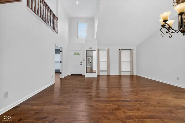 8625 Douglaston CT, Indianapolis, IN 46234