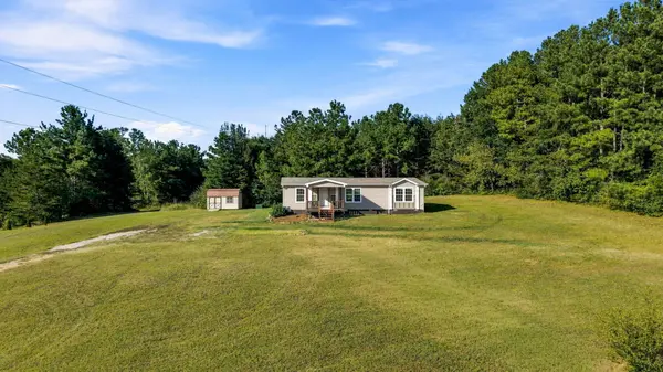 5966 Highway 30, Benton, TN 37307
