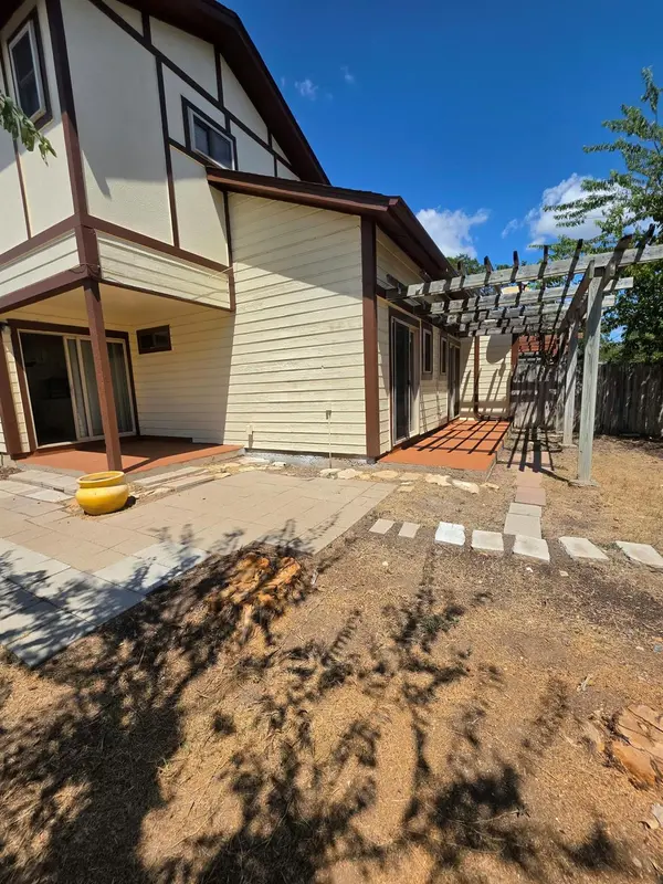 5503 Thunderbird ST #B, Lago Vista, TX 78645