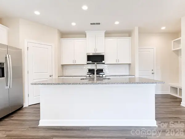 518 Nixon RD, Belmont, NC 28012