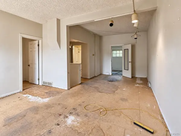 1309 Chester, Aurora, CO 80010