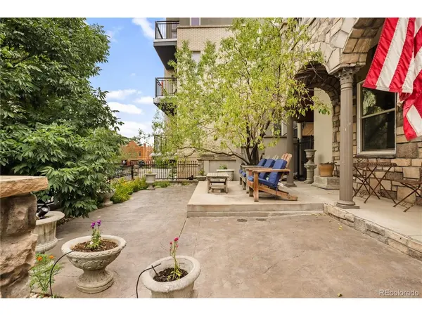 2823 Vallejo, Denver, CO 80211