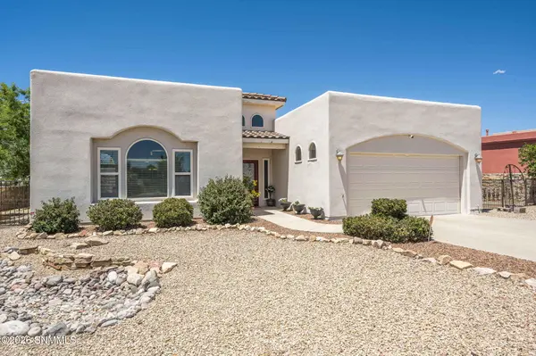 4051 Bella Sierra CT, Las Cruces, NM 88011