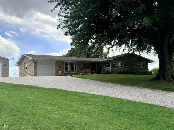 1644 W County Road 100 N, Greencastle, IN 46135