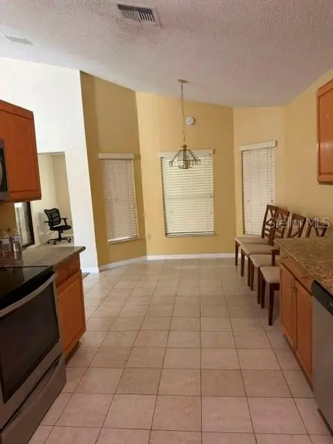 2791 THERESA DR, Kissimmee, FL 34744