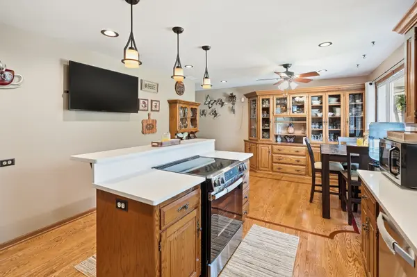 711 Miller ST, Beecher, IL 60401
