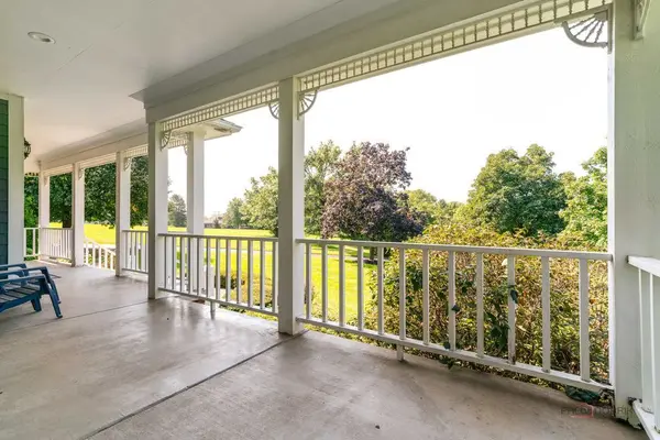 2904 Fox Knoll CT, Johnsburg, IL 60051