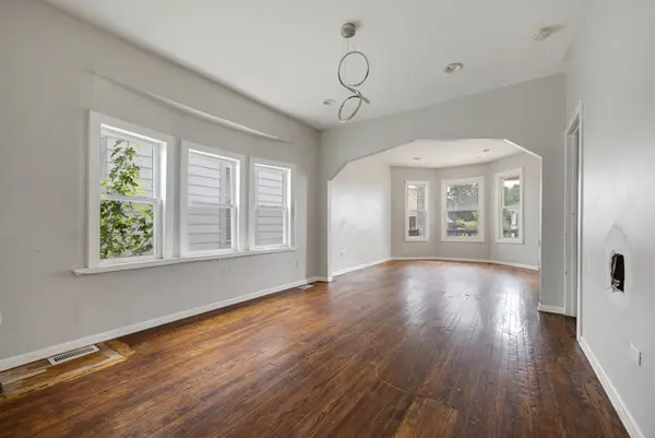1508 W 72nd ST, Chicago, IL 60636