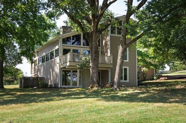 179 Clifftop Dr, Hendersonville, TN 37075