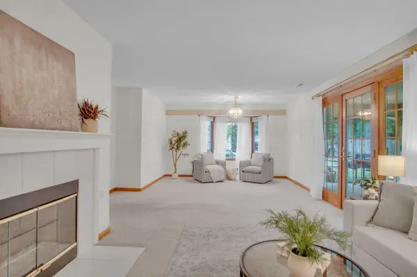 1309 Trinity Dr, Newton, KS 67114