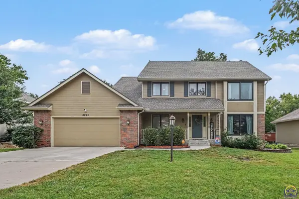 3220 SW Mowbray RD, Topeka, KS 66614