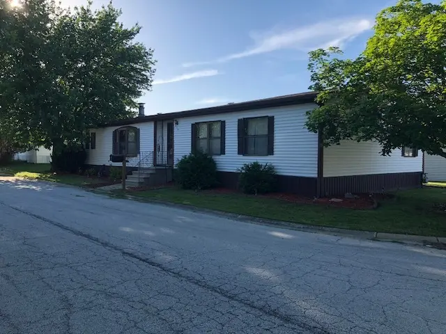 712 Huntsbridge RD, Matteson, IL 60443
