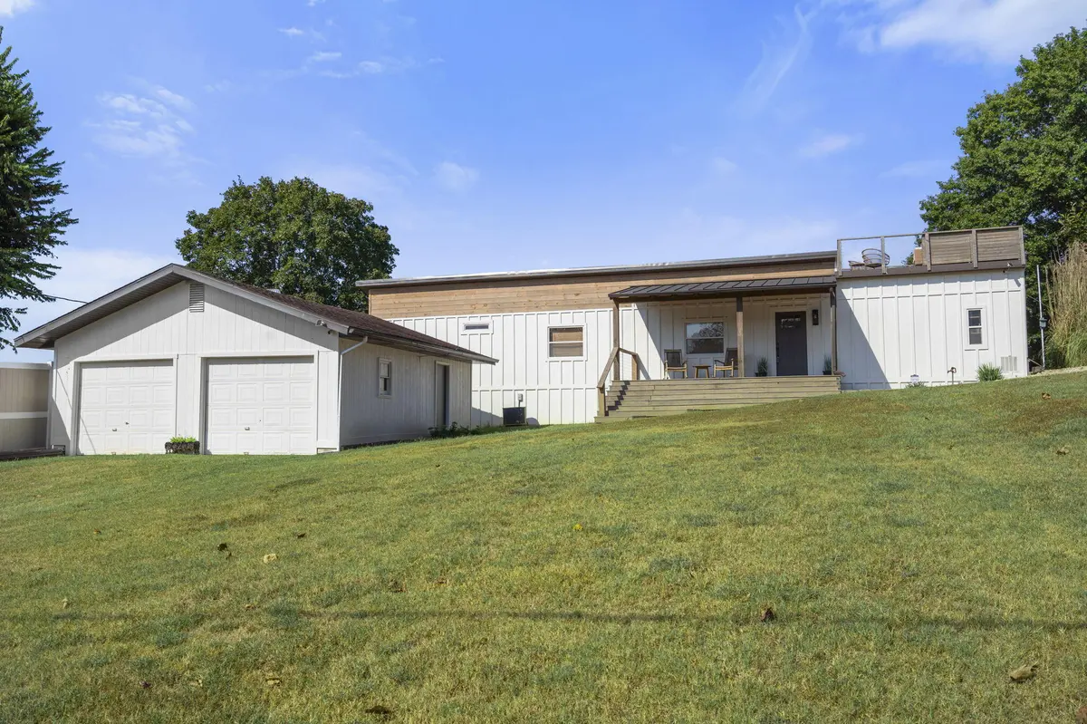 66 South Street, Cape Fair, MO 65624