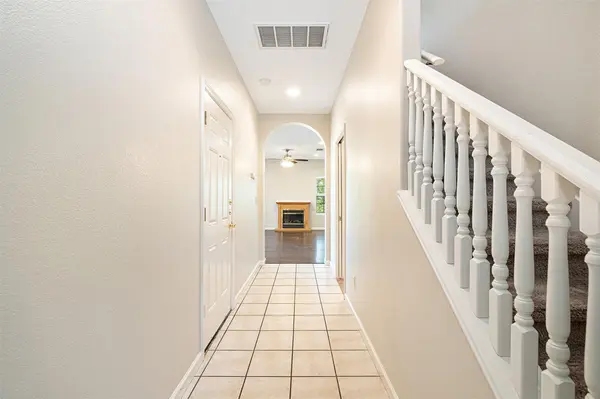 1005 Canyon Edge DR #A, Austin, TX 78733