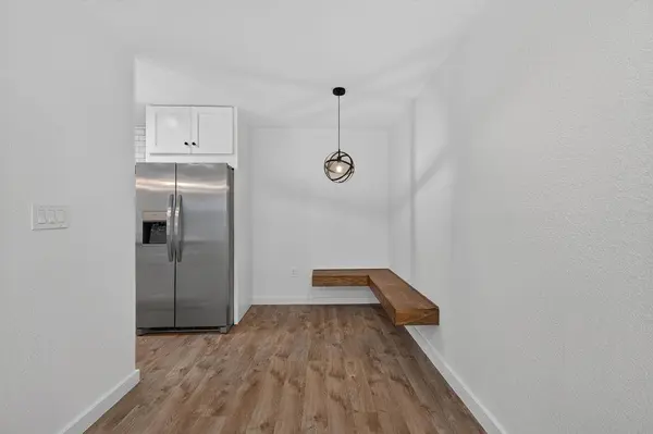 2124 Burton DR #133, Austin, TX 78741