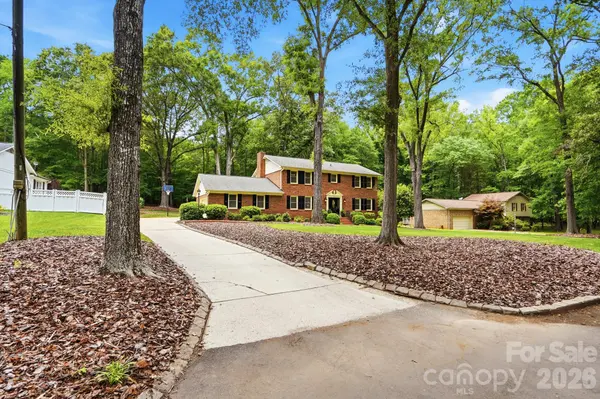 405 Hillcrest DR, Harrisburg, NC 28075