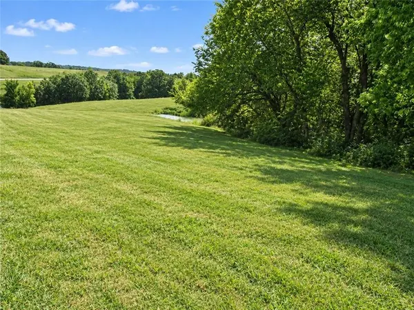 6650 Logeman RD, Atchison, KS 66002