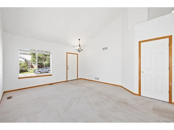 6452 Old Divide, Parker, CO 80134