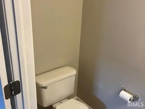 2442 S Woolery Mill DR, Bloomington, IN 47403
