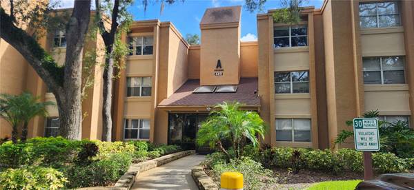 4411 SHADY TERRACE LN #214, Tampa, FL 33613
